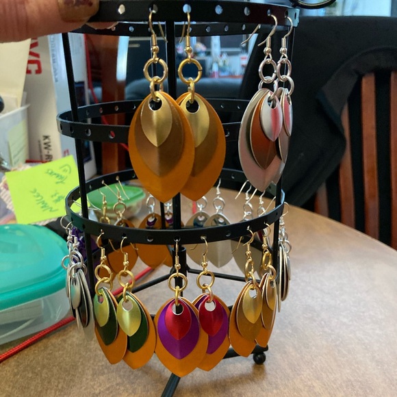 Earrings - Picture 5 of 5